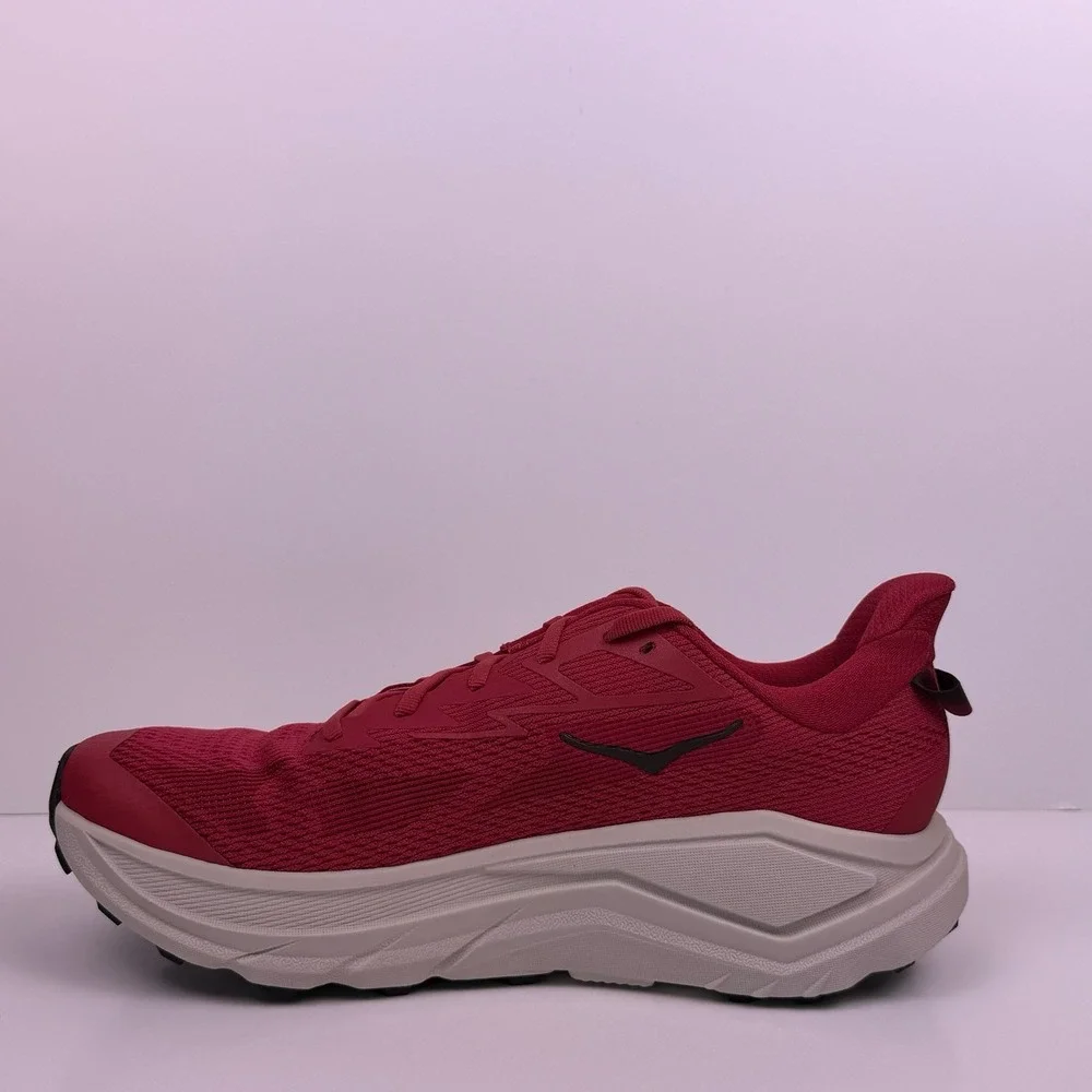 Hoka One One items sample